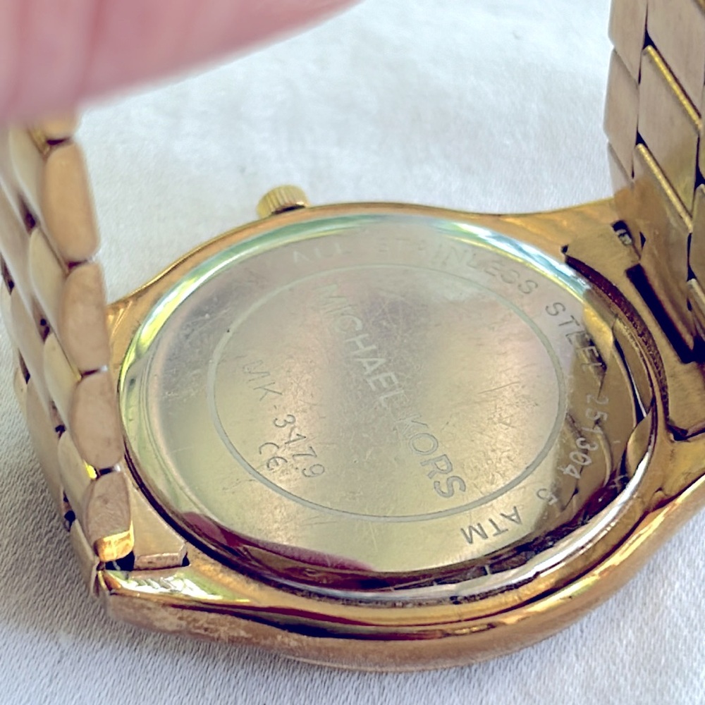 Working! Ladies Michael Kors Slim Runway Minimalist Watch Style #3179 - Picture 4 of 8